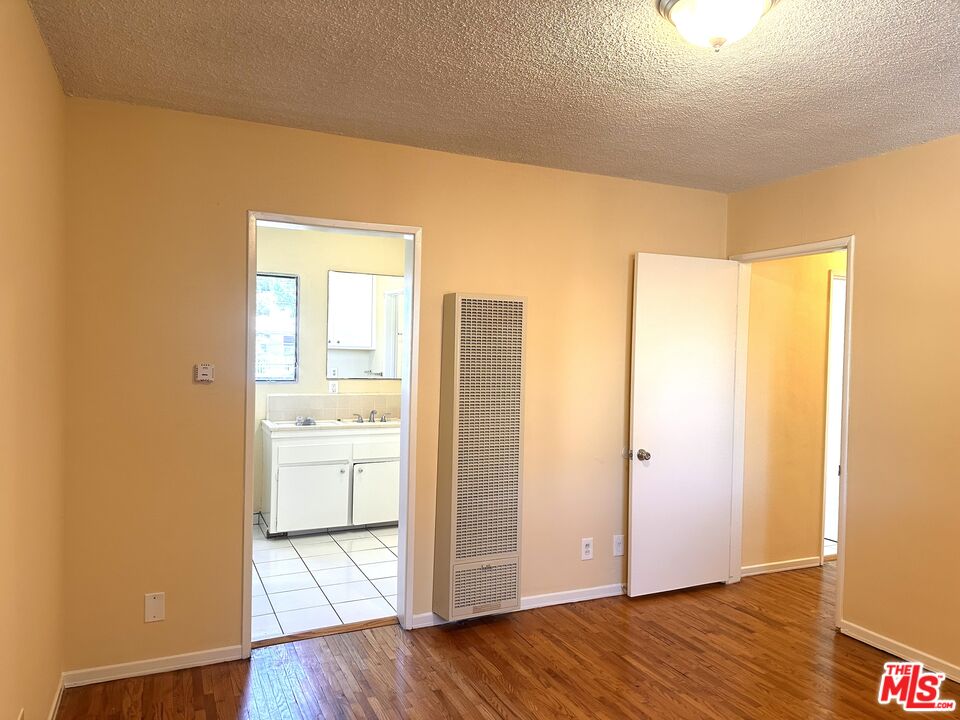 5411 S Centinela Ave Unit: 1