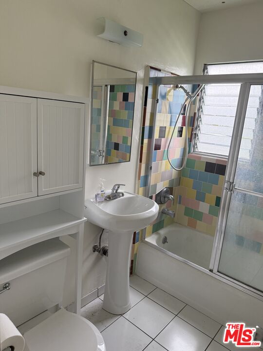 5411 S Centinela Ave Unit: 1