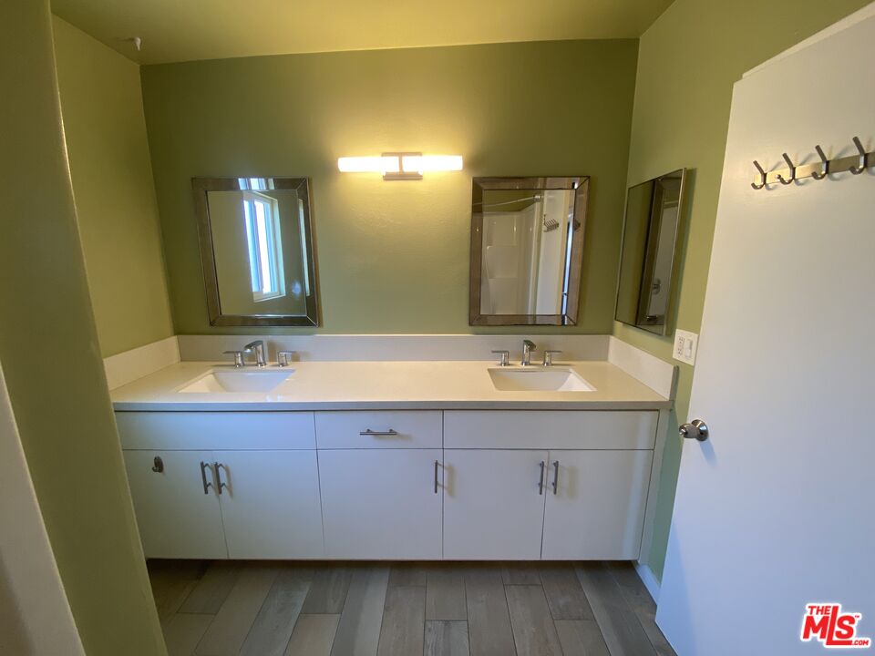 3332 Helms Ave Unit: 3