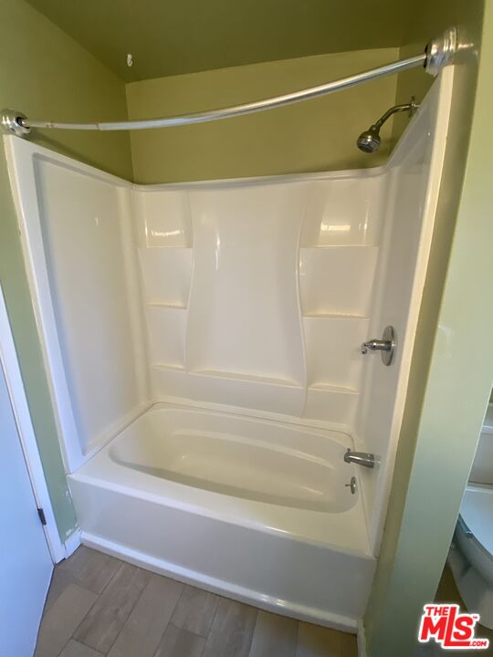 3332 Helms Ave Unit: 3