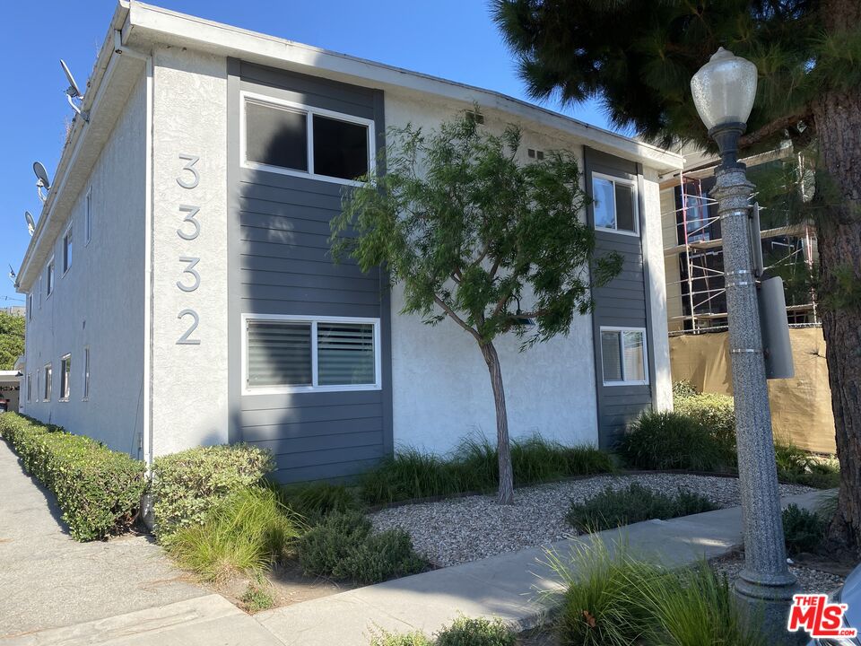 3332 Helms Ave Unit: 3