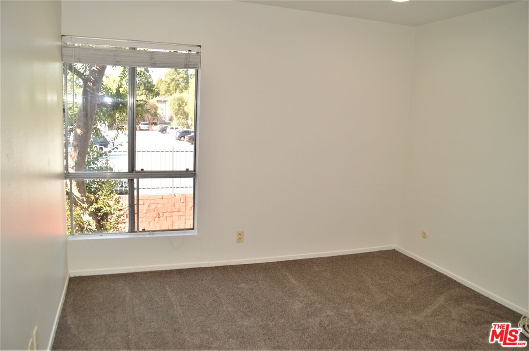 6050 CANTERBURY DR Unit: F205