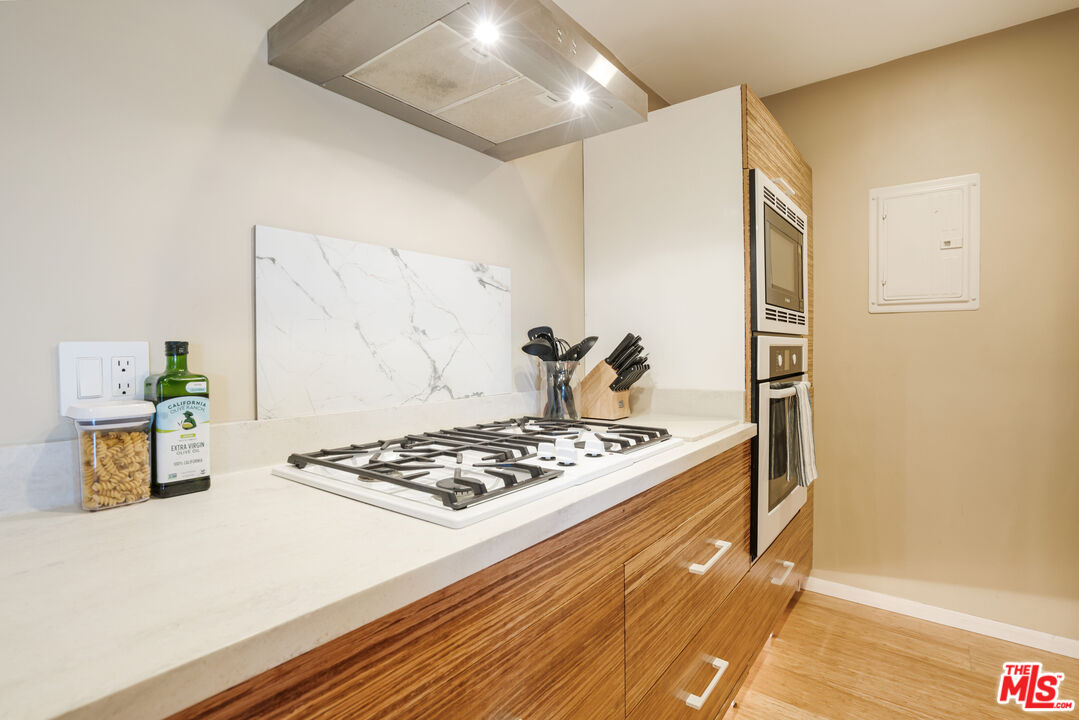 8001 Redlands St Unit: 207
