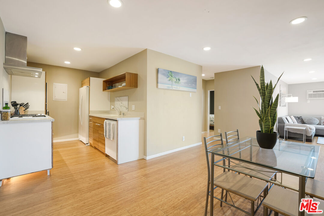 8001 Redlands St Unit: 207