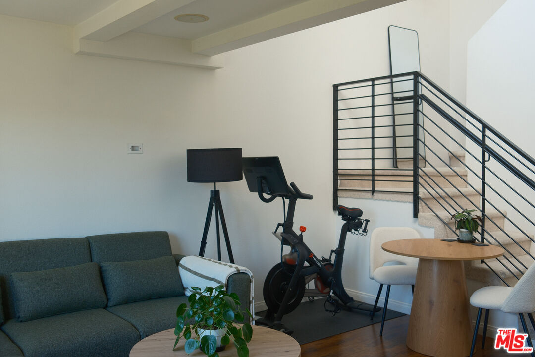 13200 Pacific Promenade Unit: 422