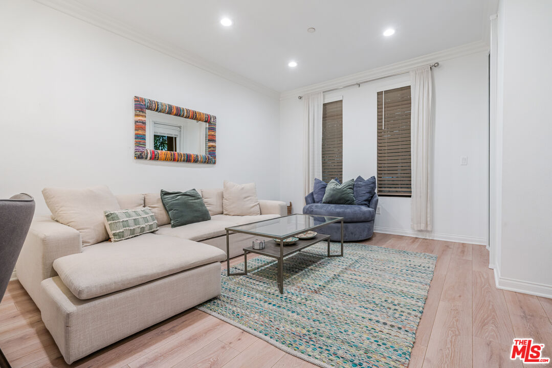 5625 Crescent Park Unit: 126