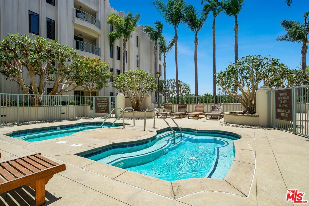 5625 Crescent Park Unit: 126
