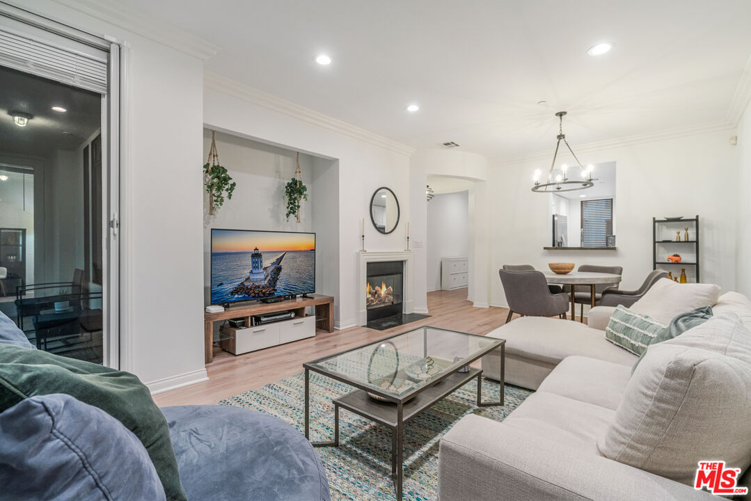 5625 Crescent Park Unit: 126