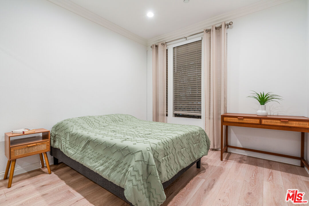 5625 Crescent Park Unit: 126