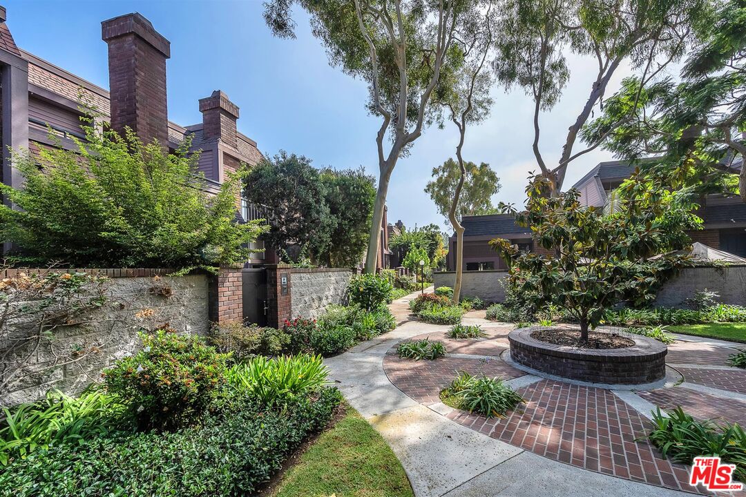 4425 Alla Rd Unit: 5