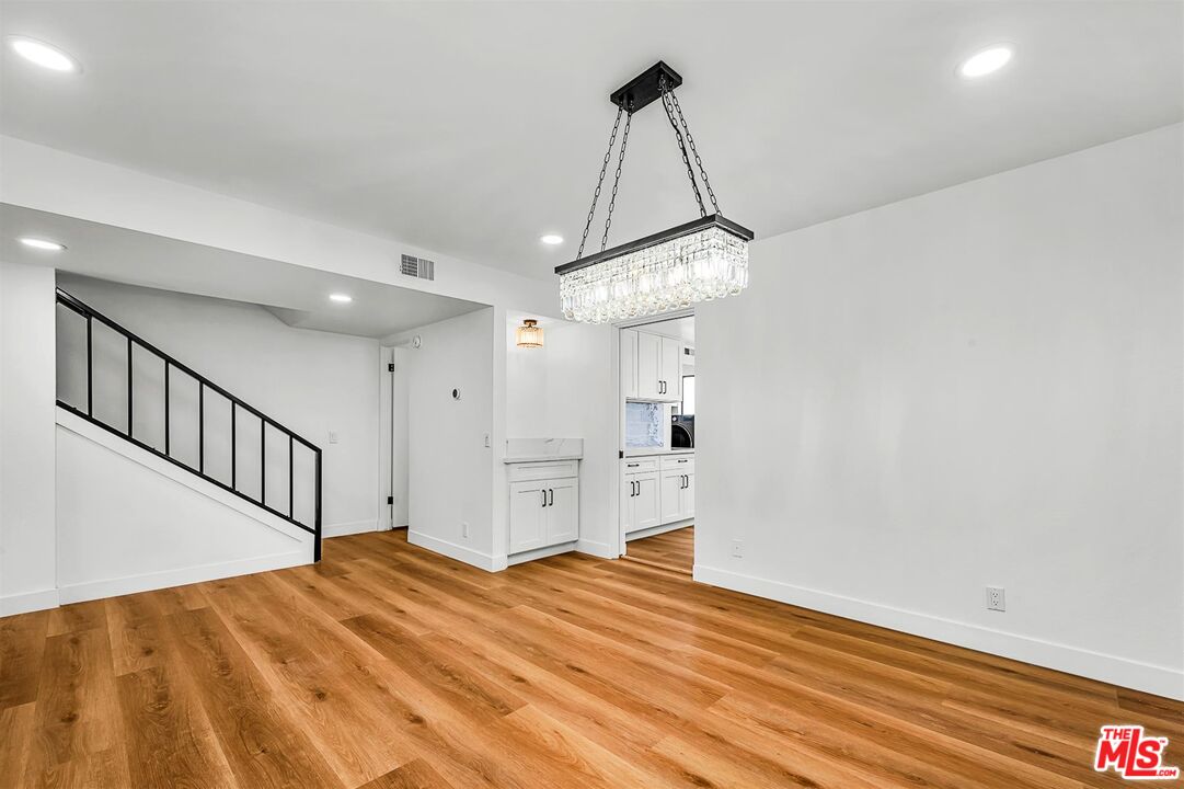 4425 Alla Rd Unit: 5