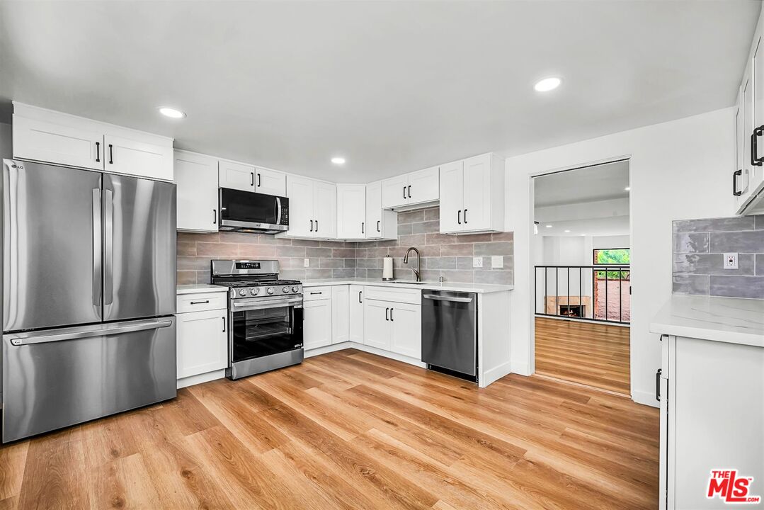 4425 Alla Rd Unit: 5