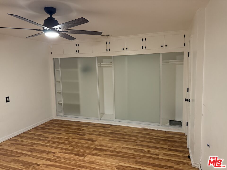 579 E Fairview Blvd Unit: 1