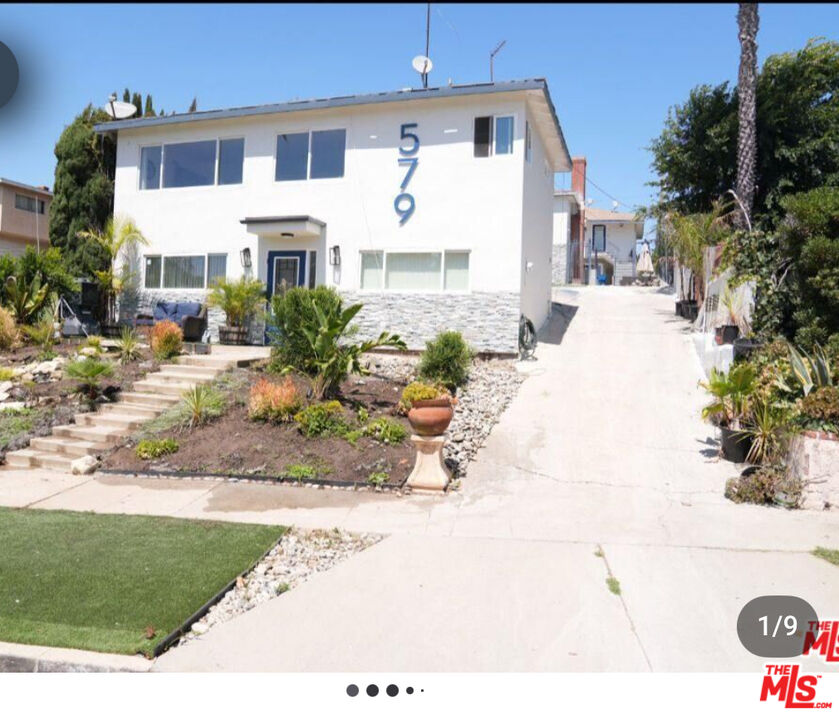 579 E Fairview Blvd Unit: 1