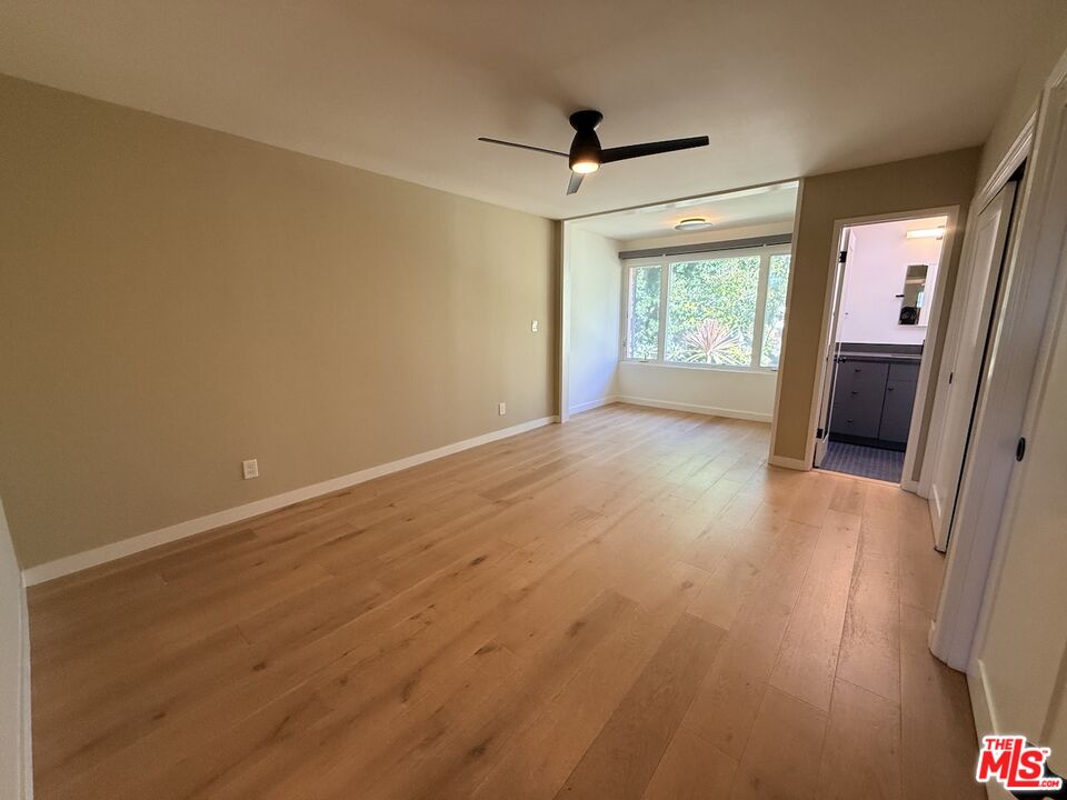 5215 S Sepulveda Blvd Unit: 11B