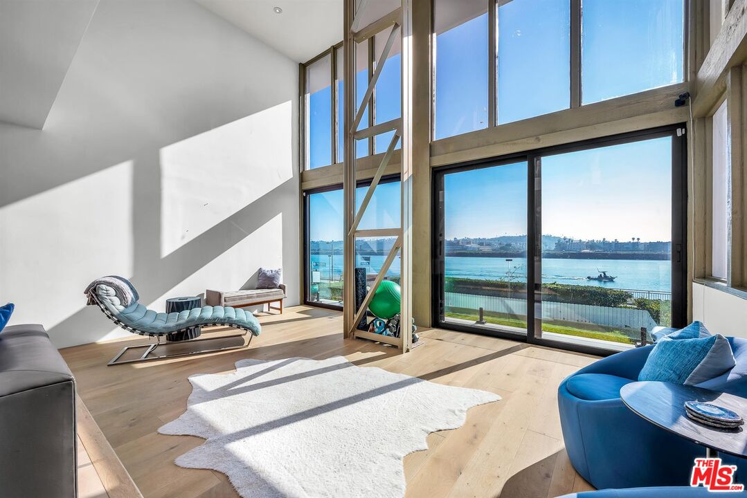 5515 Pacific Ave Unit: 1