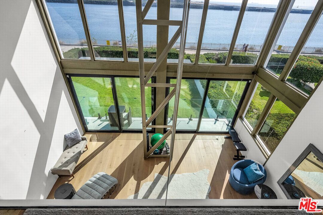 5515 Pacific Ave Unit: 1