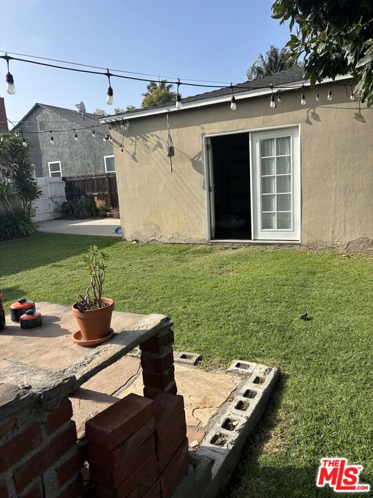 4162 Commonwealth Ave