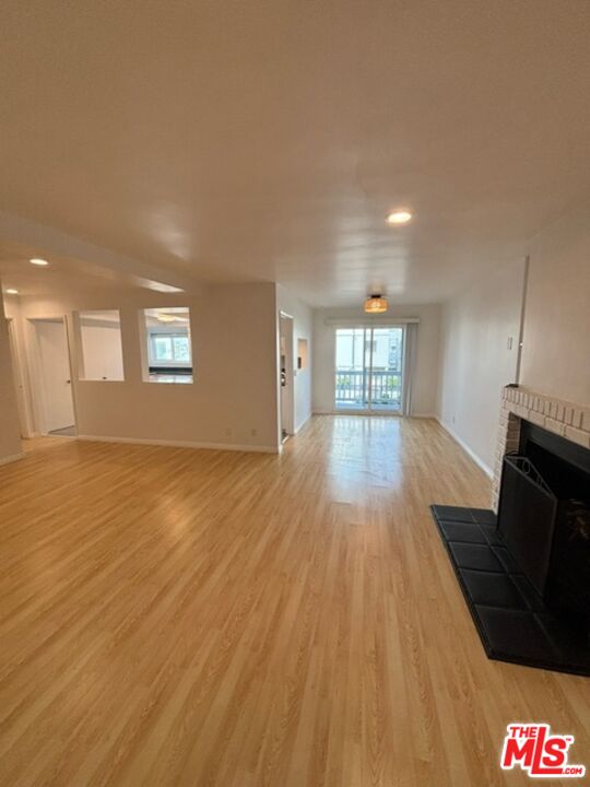 24 Lighthouse St Unit: A