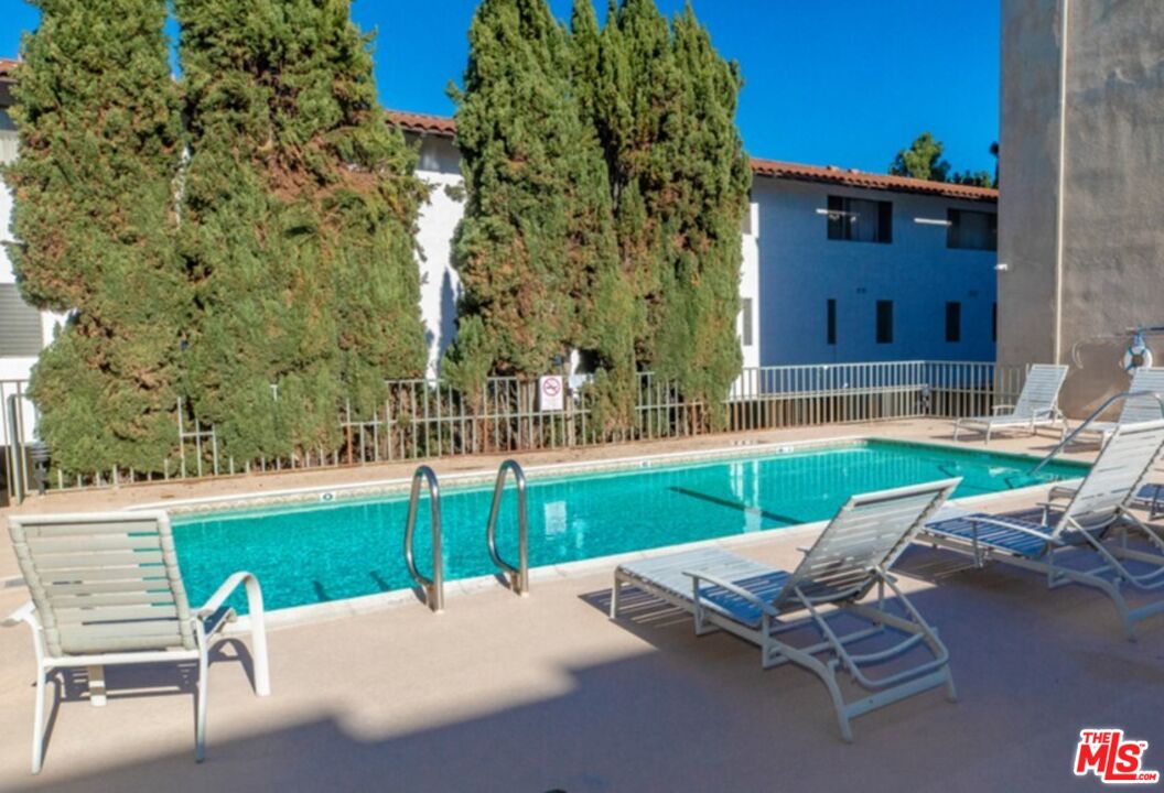 5625 Windsor Way Unit: 110