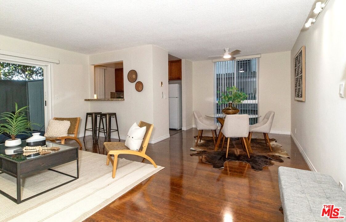 5625 Windsor Way Unit: 110