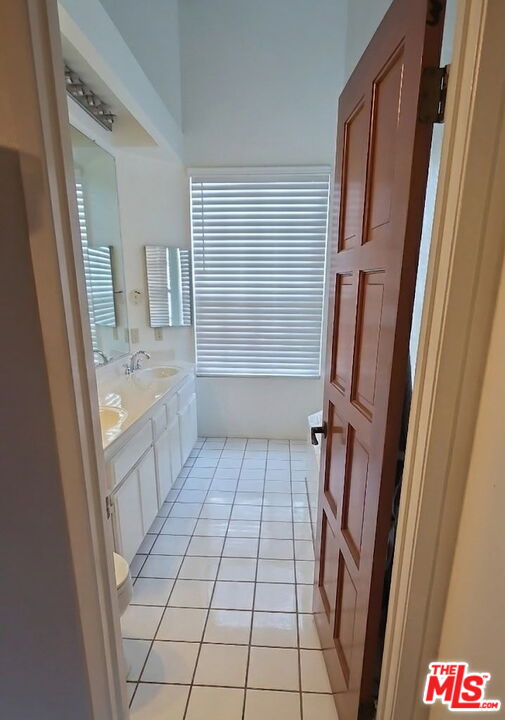 4304 DUQUESNE AVE Unit: 5A