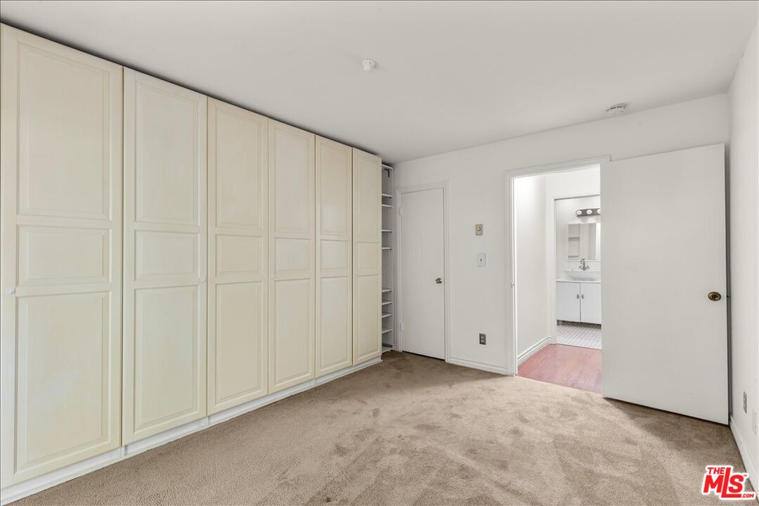 4900 Overland Ave Unit: 140