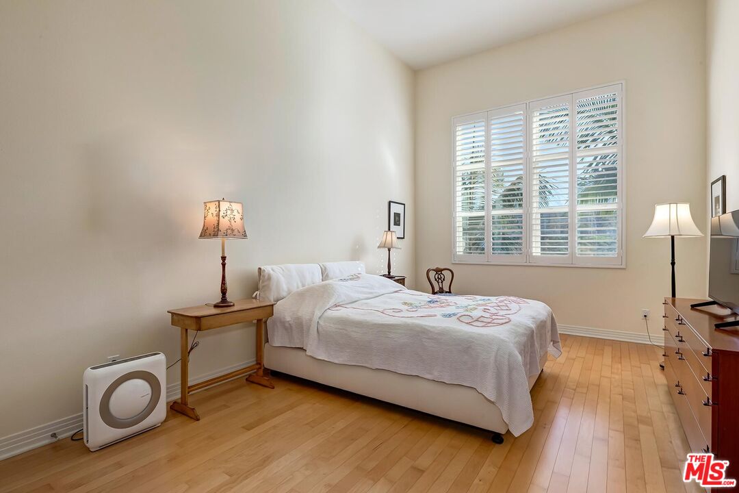 7100 Playa Vista Dr Unit: 421