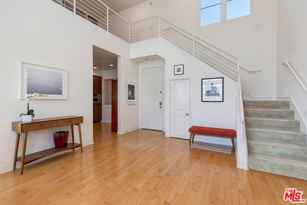 7100 Playa Vista Dr Unit: 421