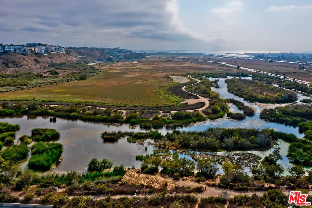 7100 Playa Vista Dr Unit: 421