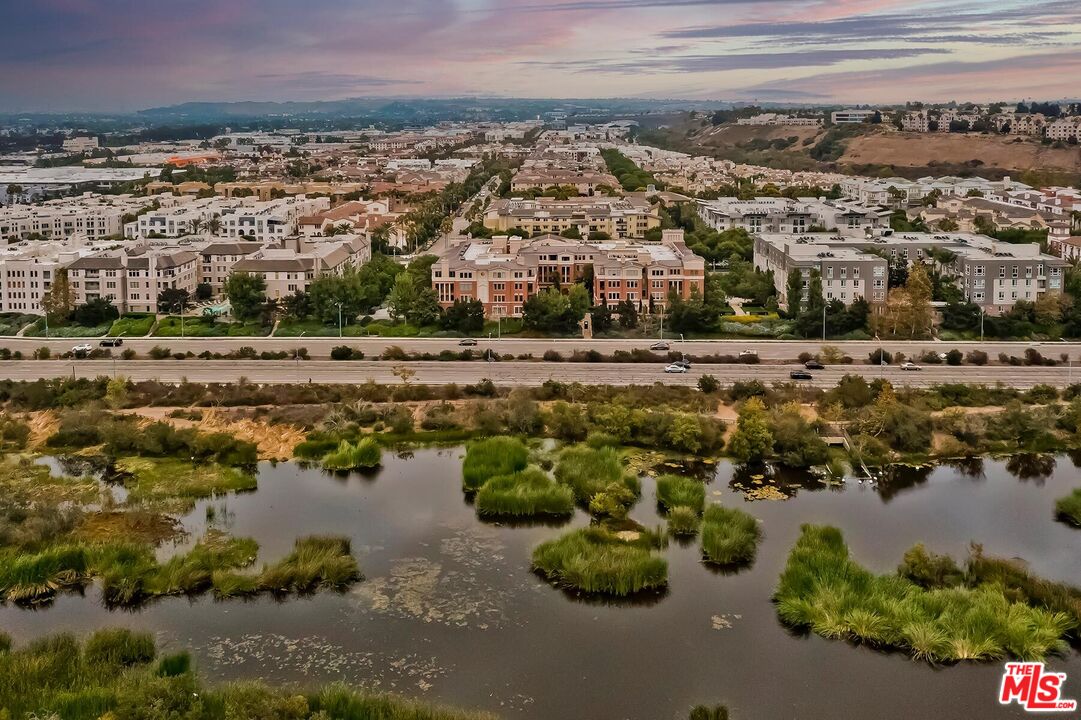 7100 Playa Vista Dr Unit: 421