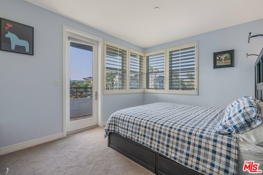 7100 Playa Vista Dr Unit: 404