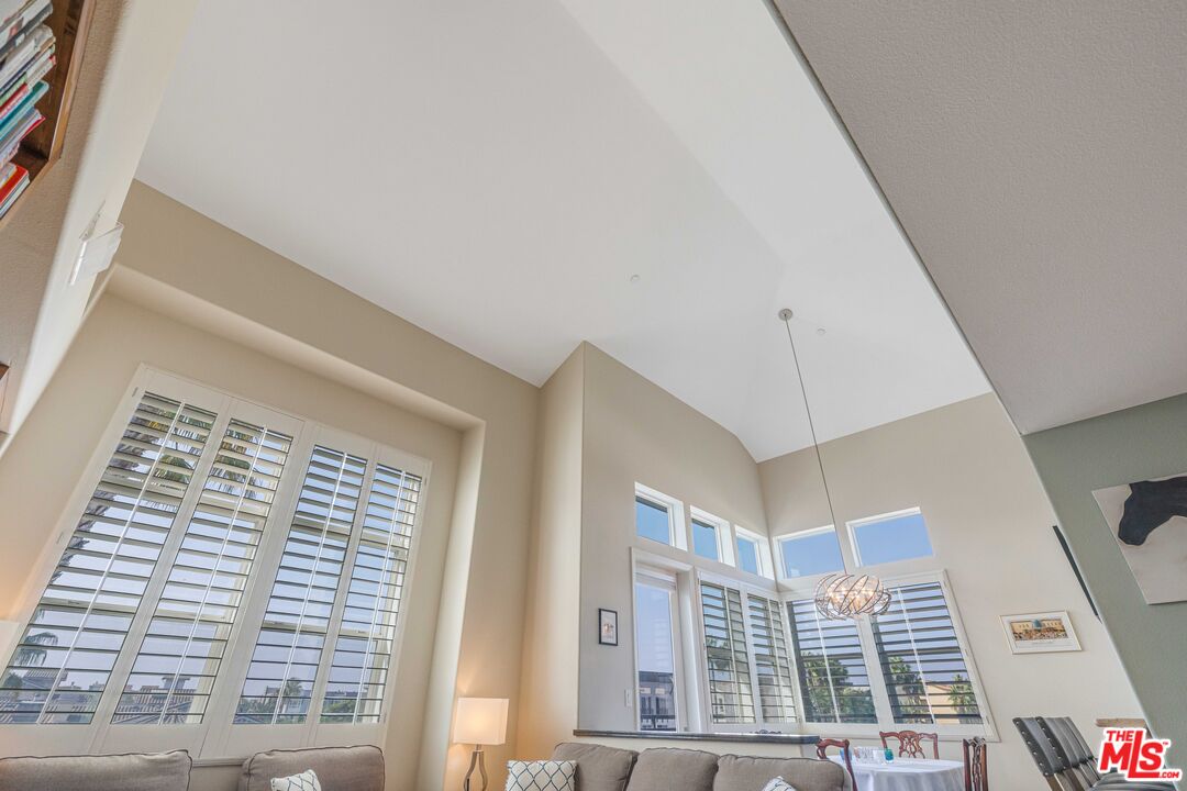 7100 Playa Vista Dr Unit: 404