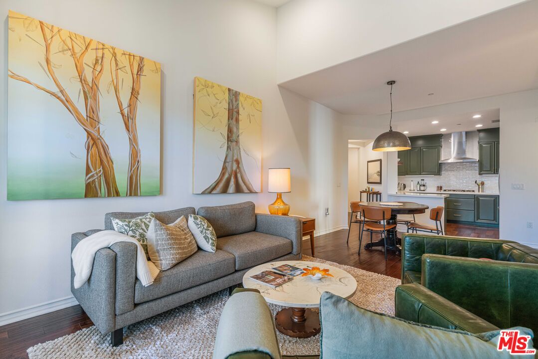 5935 Playa Vista Dr Unit: 407