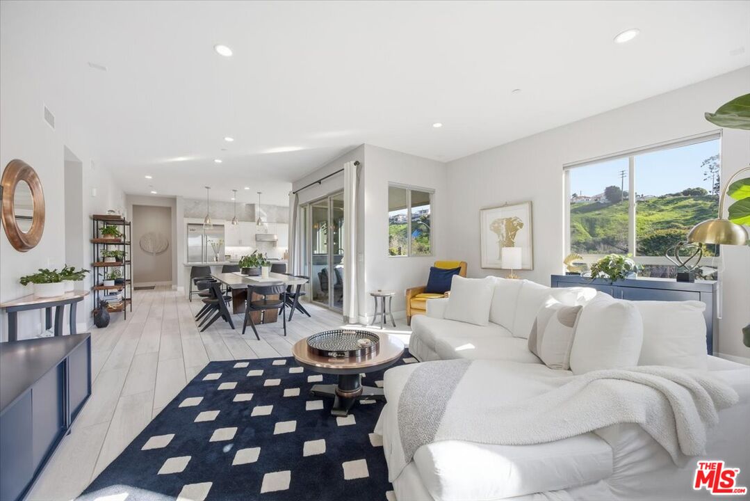 12705 Bluff Creek Dr Unit: 1