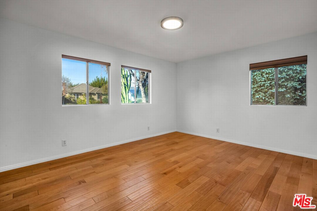 2016 Ashland Ave