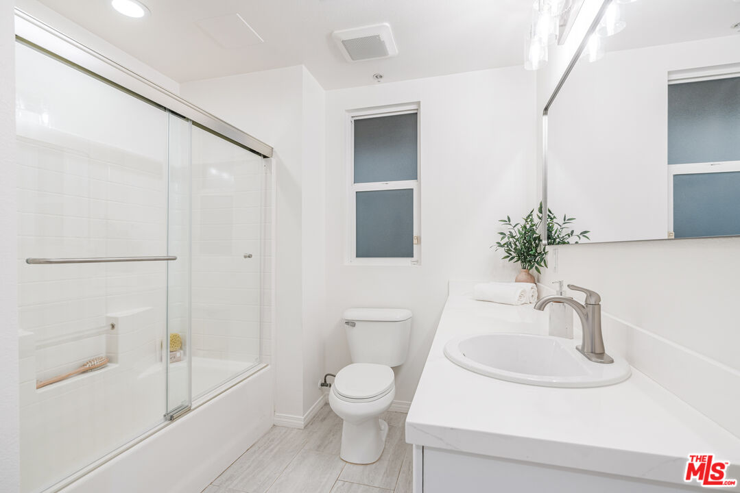 6020 Seabluff Dr Unit: 338