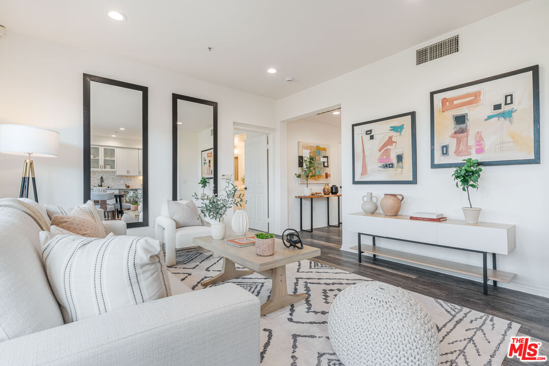 6020 Seabluff Dr Unit: 338