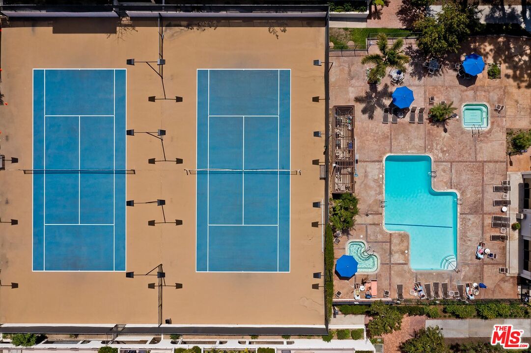 8515 Falmouth Ave Unit: 206