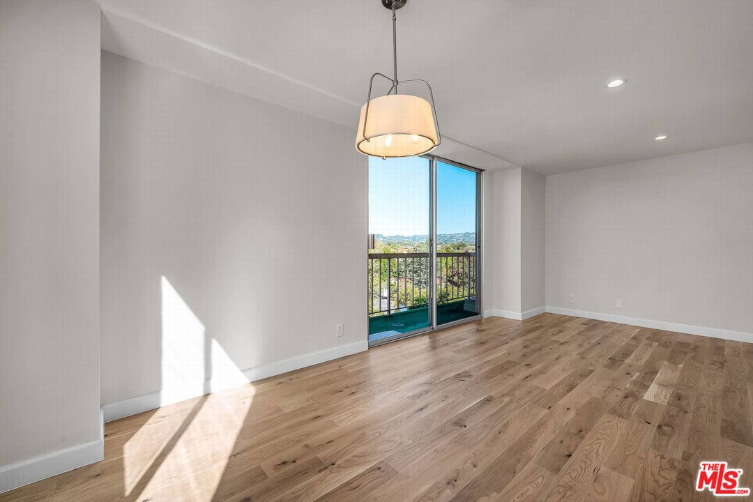 10751 Wilshire Blvd Unit: 909