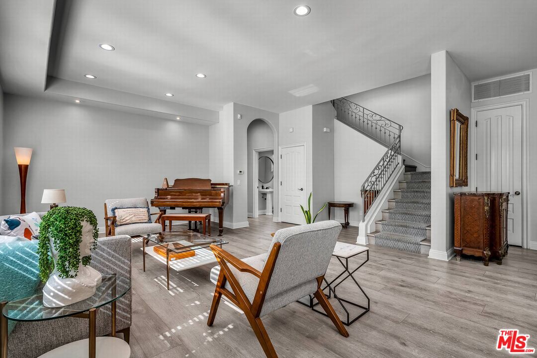 928 Harbor Crossing Ln