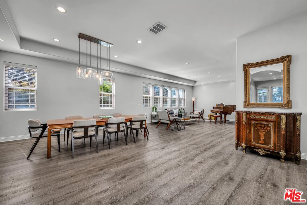 928 Harbor Crossing Ln