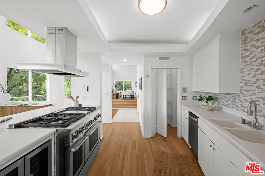 6969 Woodrow Wilson Dr