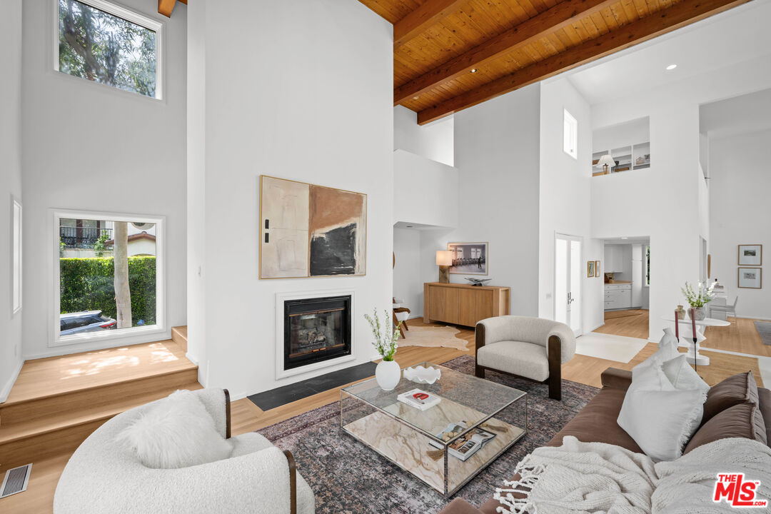 6969 Woodrow Wilson Dr