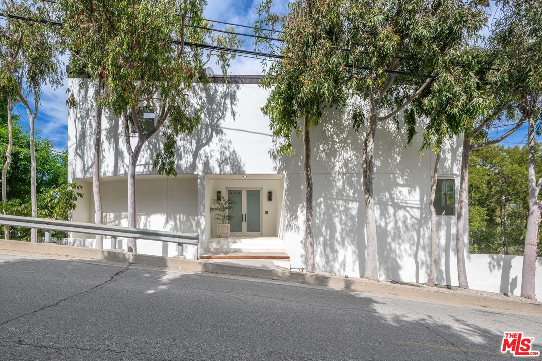 6969 Woodrow Wilson Dr