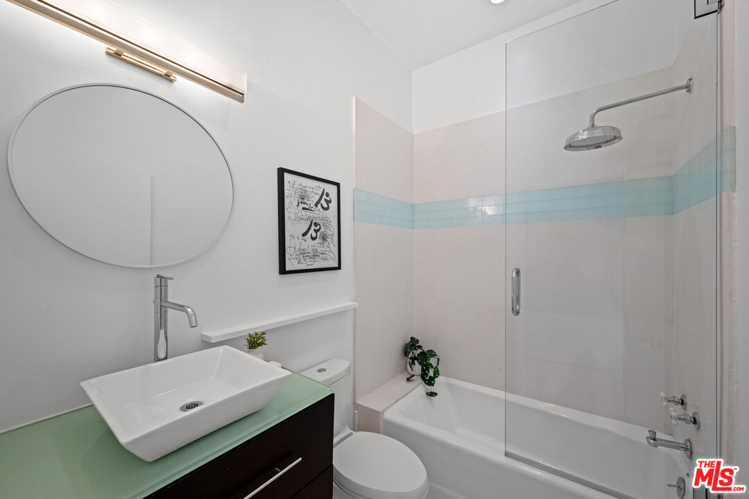 6969 Woodrow Wilson Dr