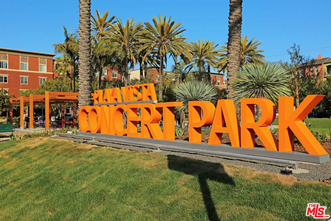 5625 W Crescent Park Unit: 335