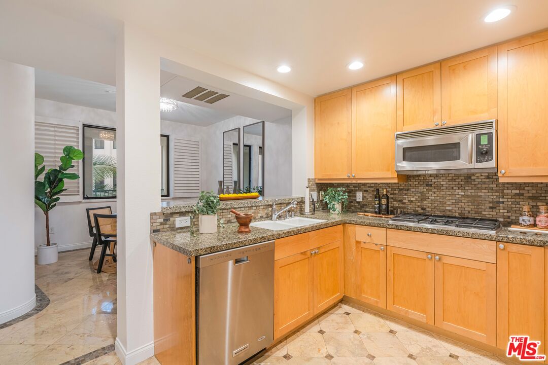 5625 W Crescent Park Unit: 335