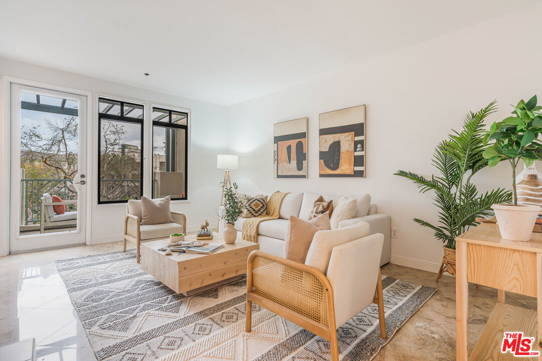 5625 W Crescent Park Unit: 335