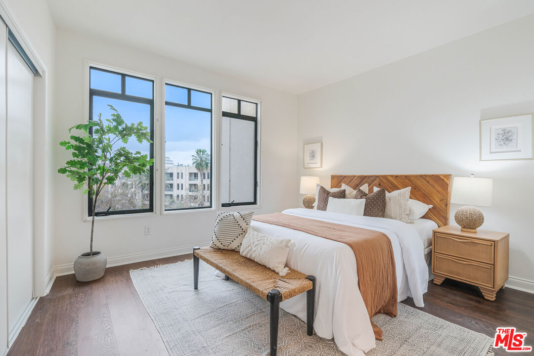 5625 W Crescent Park Unit: 335